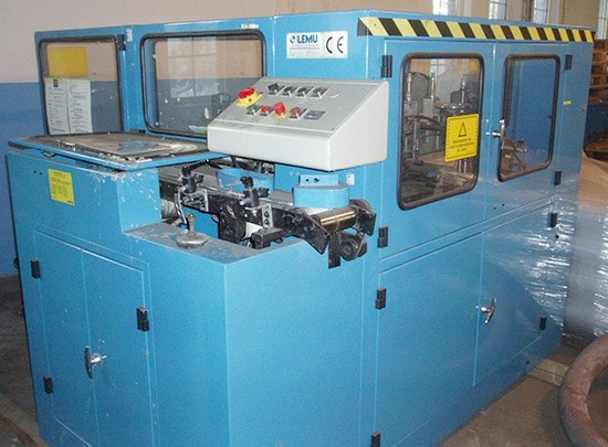 automatic-roll-packing-machine-start